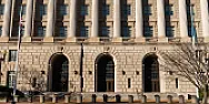 IRS Delays Implementatiion of Form 1099-K for E-Commerce Platforms by One Year - WSJ (2023 Update) |  I don't have a subscription to be able to read that.  Here's the IRS...