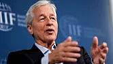 ‘massively taxing’ its systems" |  Title of the article is: "JPMorgan says fintech middlemen like Plaid are ...